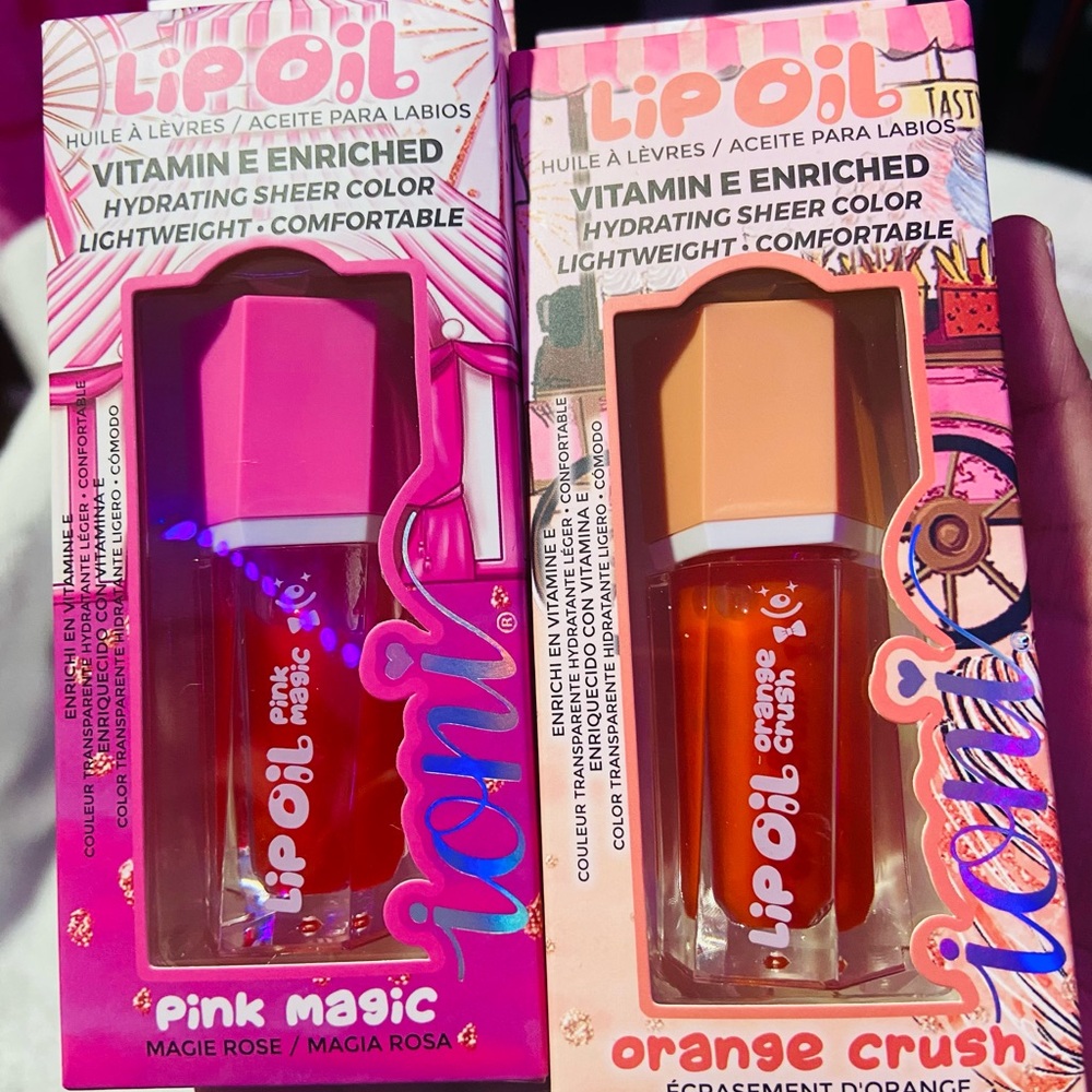 Ioni lip oil set of 2 New HARD FIND